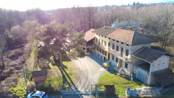 casa indipendente in vendita a Roasio