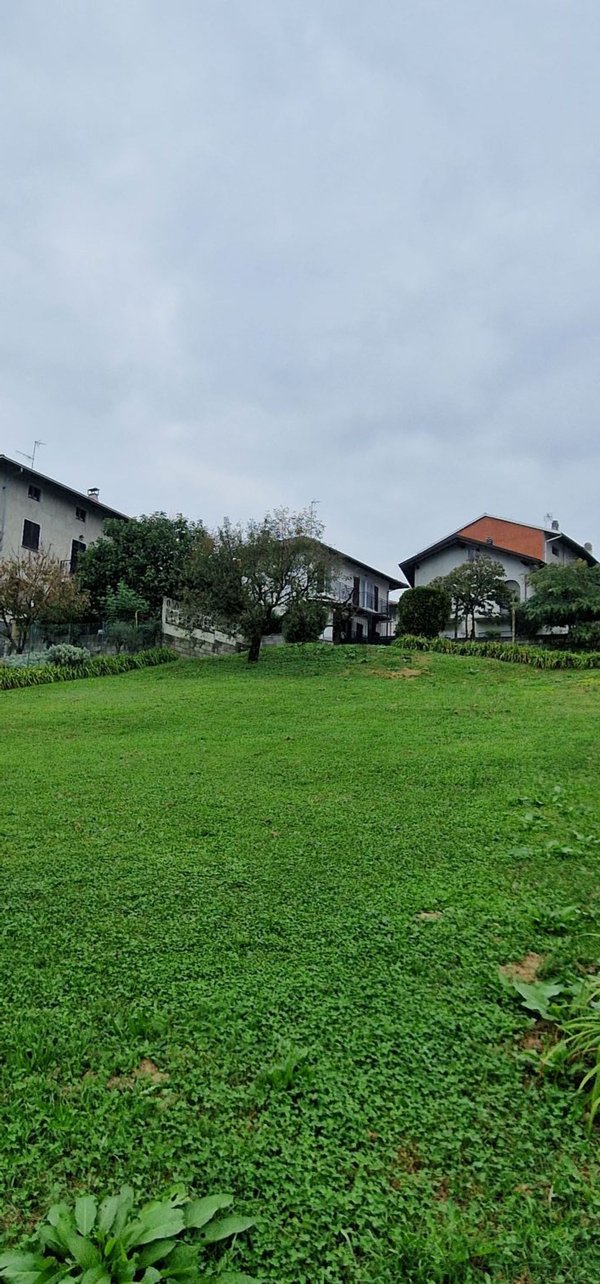 casa indipendente in vendita a Roasio