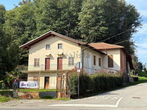 casa indipendente in vendita a Roasio