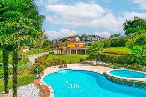 casa indipendente in vendita a Roasio