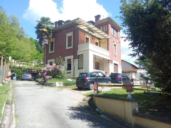 casa indipendente in vendita a Roasio