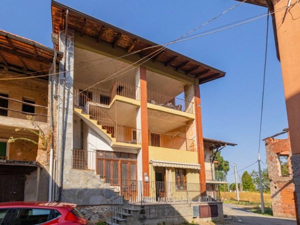 casa indipendente in vendita a Roasio in zona San Giorgio