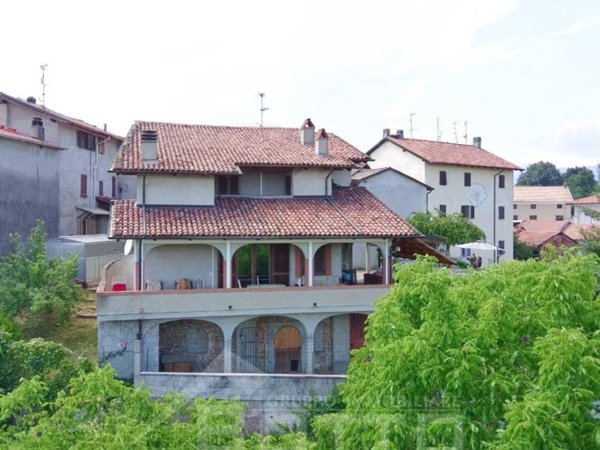 casa indipendente in vendita a Roasio in zona San Maurizio