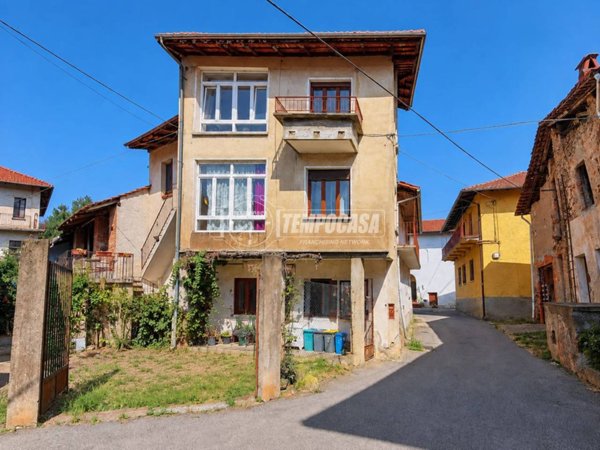 casa indipendente in vendita a Roasio in zona San Giorgio