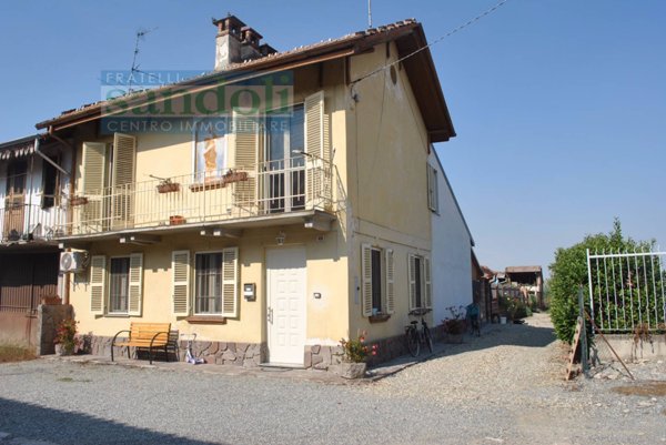 casa indipendente in vendita a Ronsecco