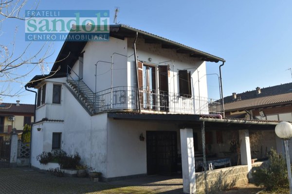 casa indipendente in vendita a Ronsecco