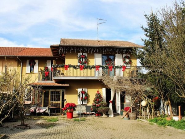 casa indipendente in vendita a Ronsecco