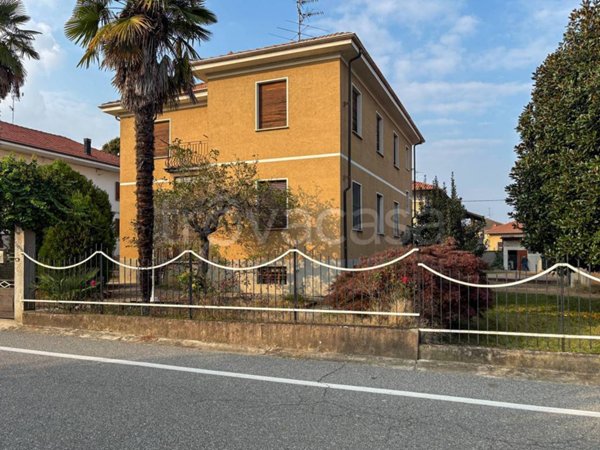 casa indipendente in vendita a Rovasenda