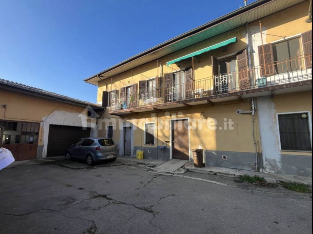 appartamento in vendita a Rovasenda