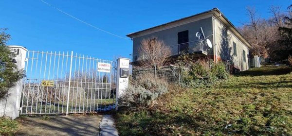 casa indipendente in vendita ad Albareto in zona Codogno