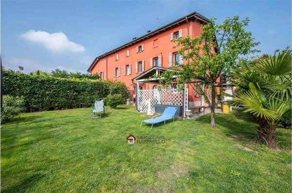 casa indipendente in vendita ad Albareto