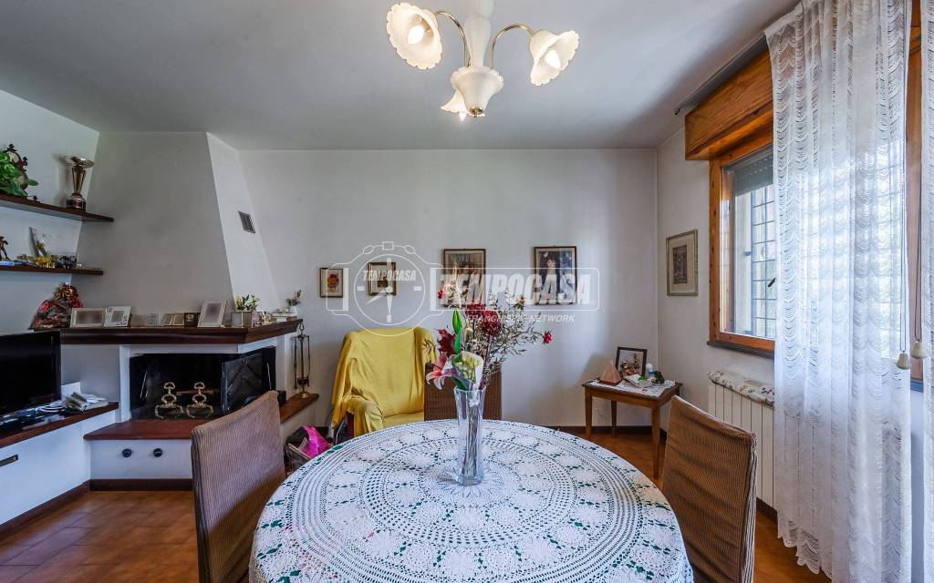 casa indipendente in vendita ad Albareto