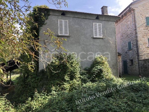 appartamento in vendita ad Albareto