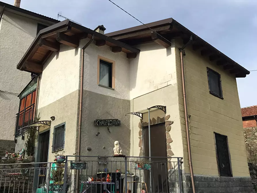casa indipendente in vendita ad Albareto