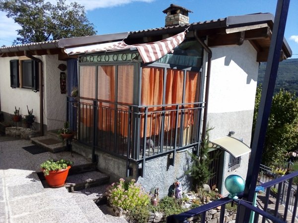 casa indipendente in vendita ad Albareto