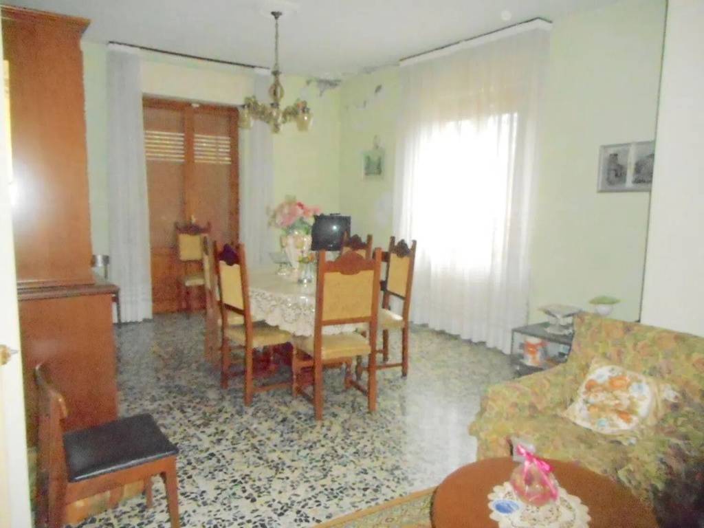 casa indipendente in vendita ad Albareto