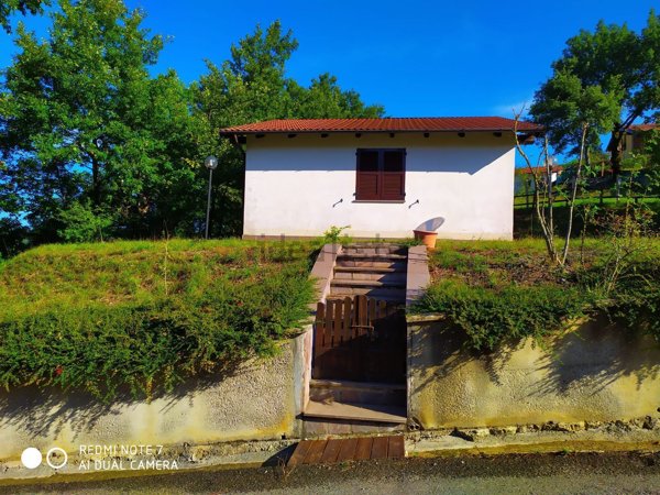 casa semindipendente in vendita ad Albareto