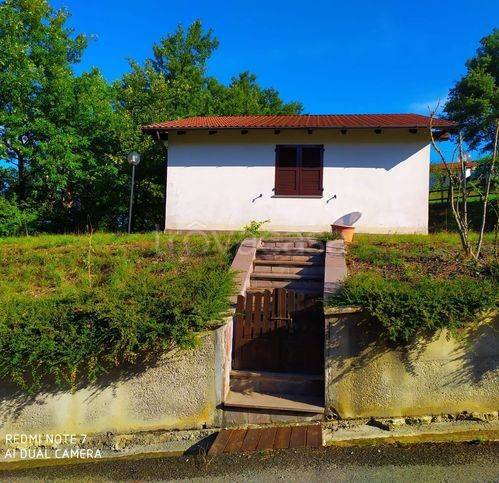 casa indipendente in vendita ad Albareto