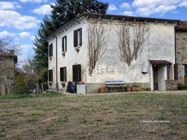 casale in vendita ad Albareto