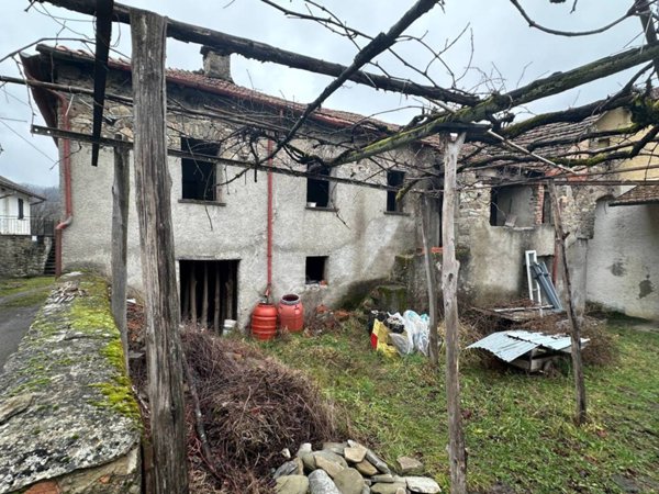 esavano in vendita ad Albareto