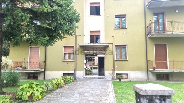 appartamento in vendita ad Albareto in zona Case Mirani
