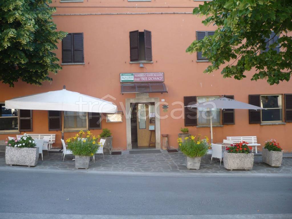 villa in vendita a Bardi