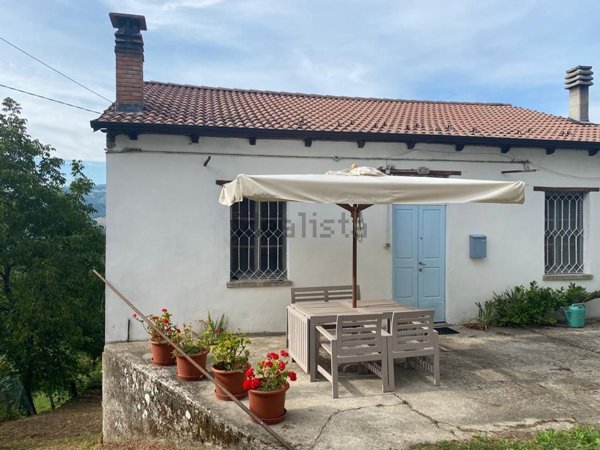 appartamento in vendita a Bardi