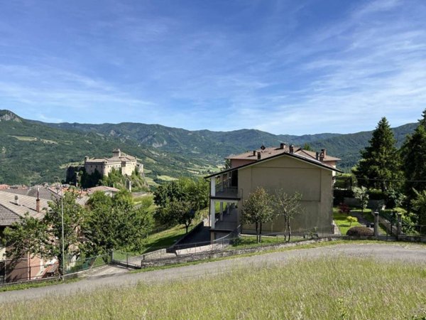 appartamento in vendita a Bardi