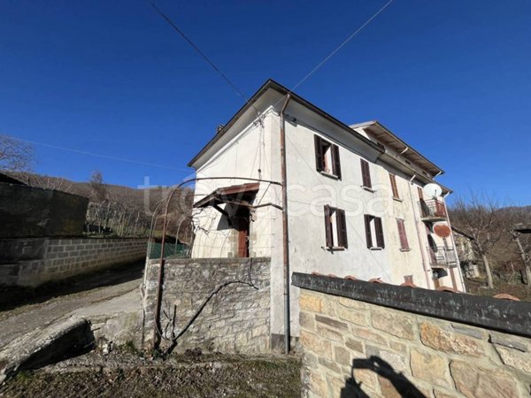 appartamento in vendita a Bardi in zona Costa