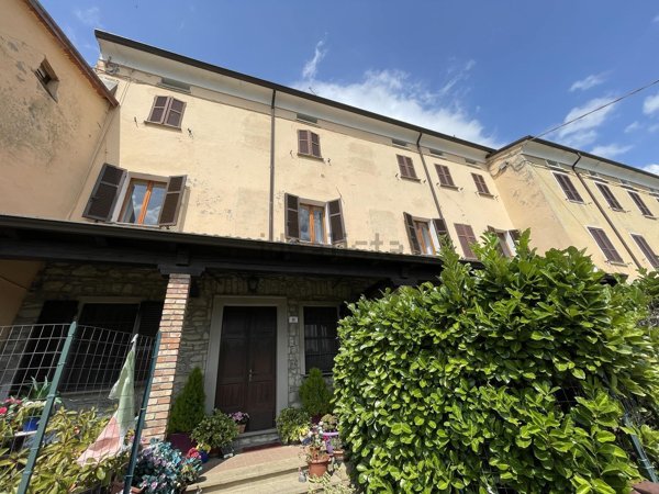 appartamento in vendita a Bardi