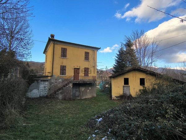 appartamento in vendita a Bardi