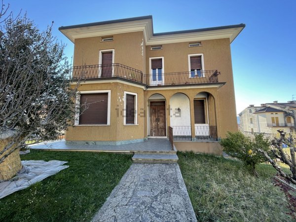 appartamento in vendita a Bardi