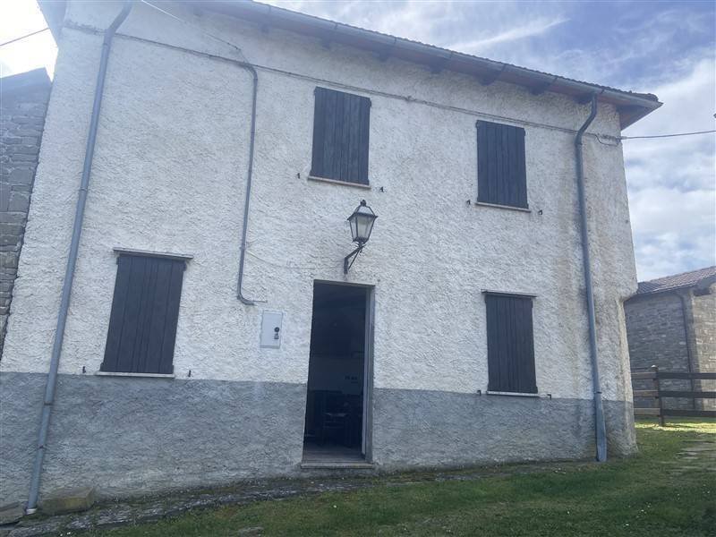 appartamento in vendita a Bardi in zona Pieve