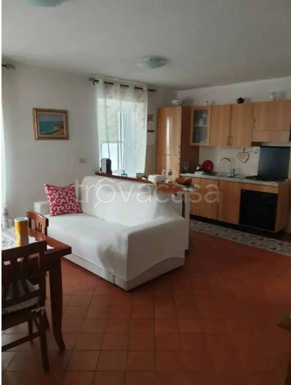 casa indipendente in vendita a Bedonia