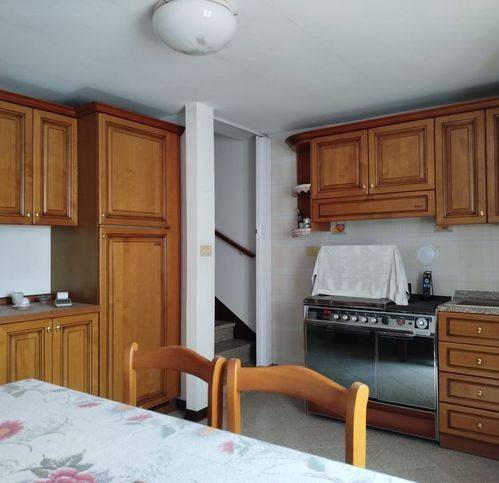 casa indipendente in vendita a Bedonia