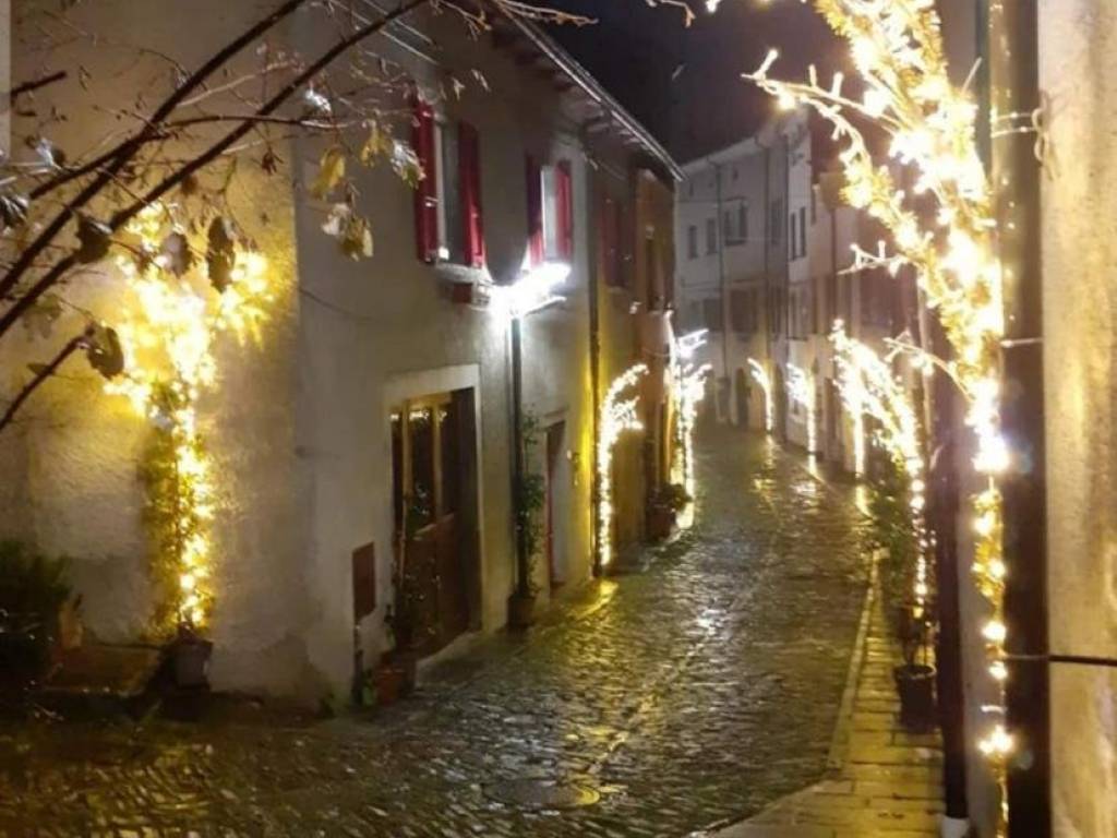 casa indipendente in vendita a Berceto