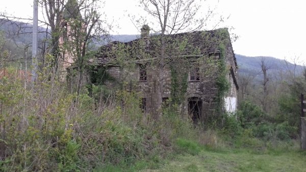 casa indipendente in vendita a Berceto