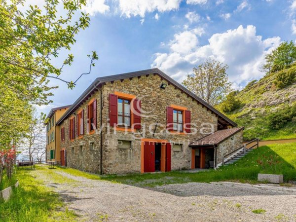 casa indipendente in vendita a Berceto