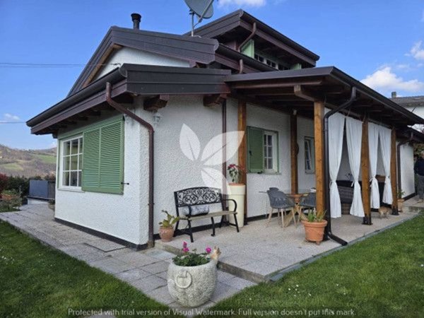 casa indipendente in vendita a Berceto in zona Ghiare