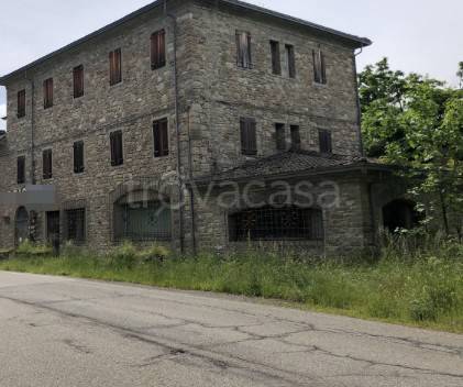 negozio in vendita a Berceto