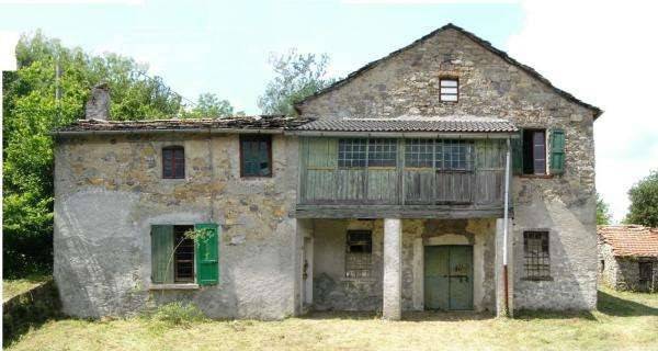 casa indipendente in vendita a Berceto