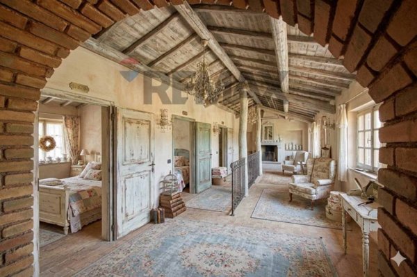 casa indipendente in vendita a Berceto in zona Casa Brusini