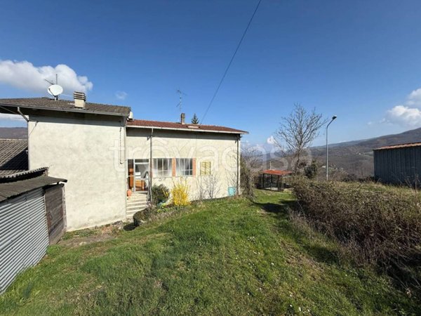 casa indipendente in vendita a Berceto in zona Preda