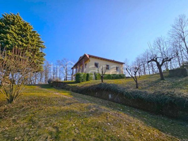 casa indipendente in vendita a Bore