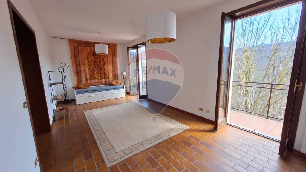 casa indipendente in vendita a Bore in zona Pozzolo