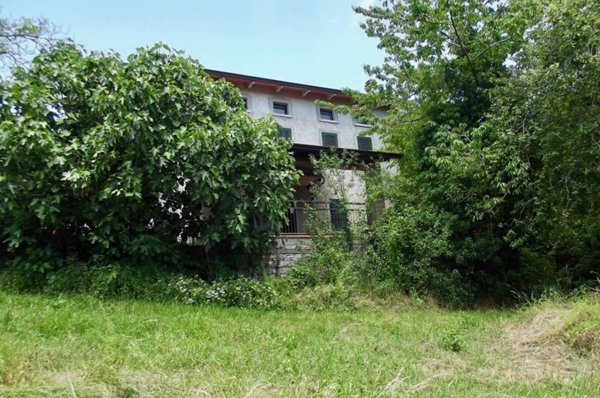 casa indipendente in vendita a Bore