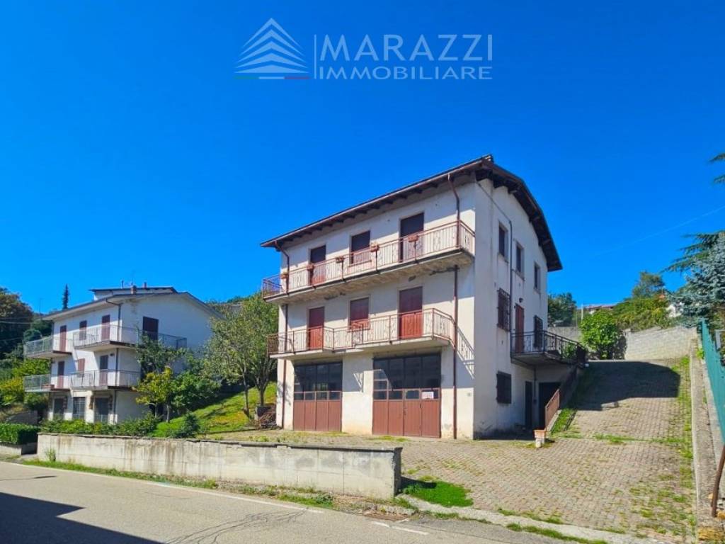 casa indipendente in vendita a Bore