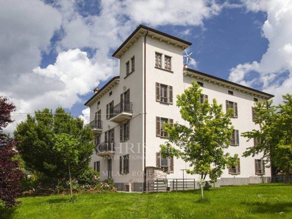 casa indipendente in vendita a Borgo Val di Taro