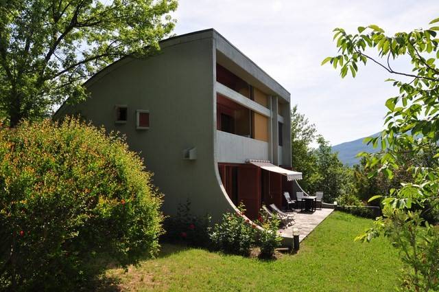 casa indipendente in vendita a Borgo Val di Taro