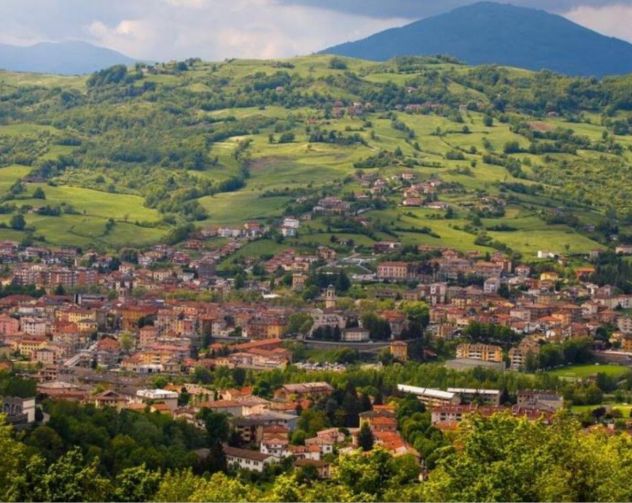 terreno edificabile in vendita a Borgo Val di Taro